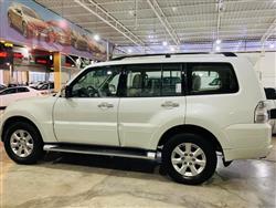 ميتسوبيشي باجيرو